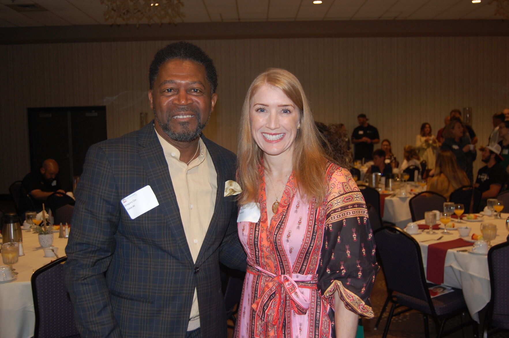 Gregory Cox, Sara Irmen